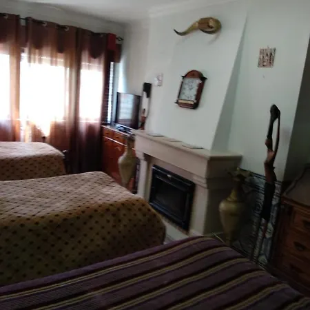 Quartos Cesário Massamá *